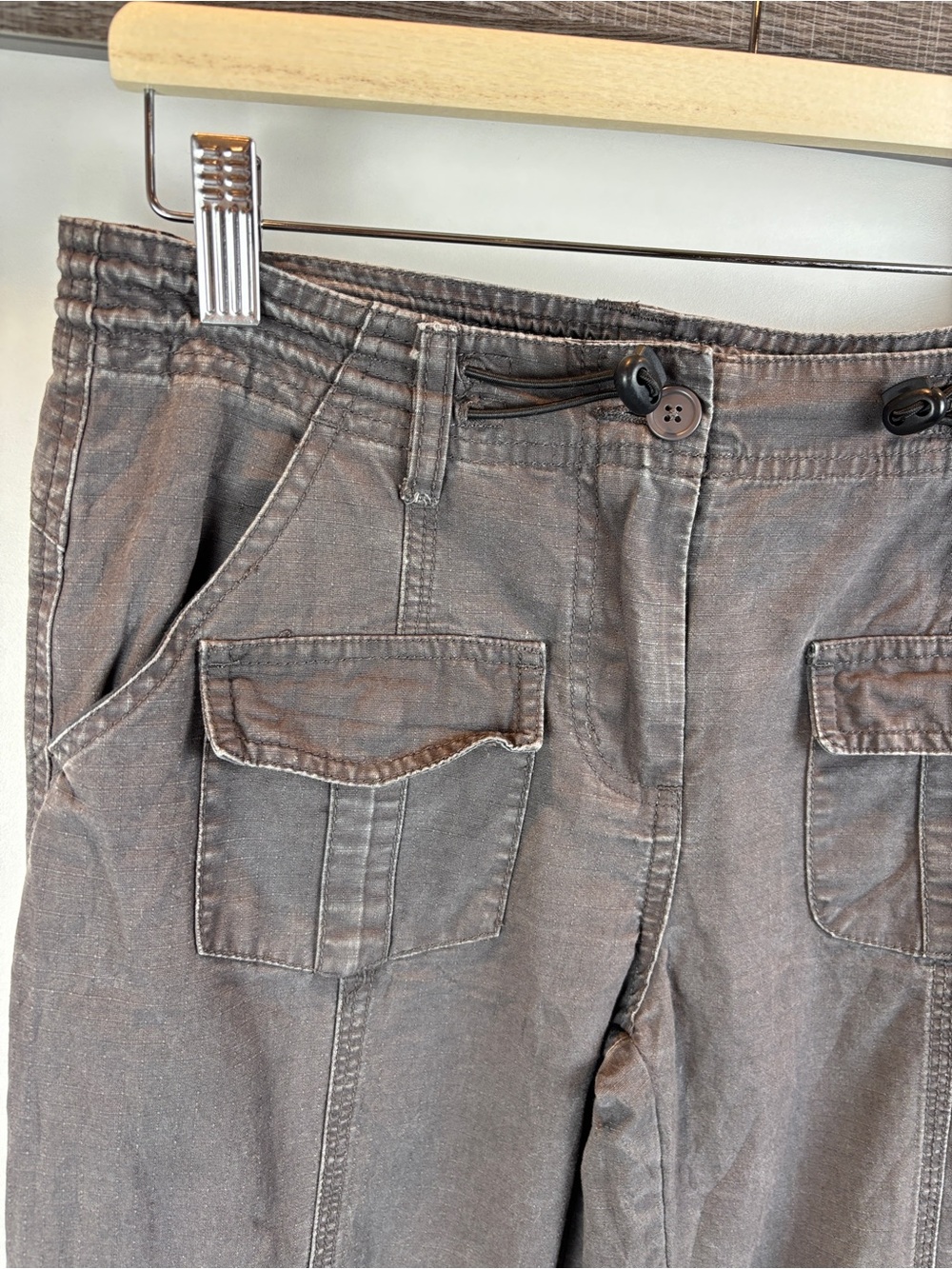 Brandy Melville Dark Grey Kim Cargo Pants Ripstop Women's Wide Leg Trousers - Picture 3 of 7